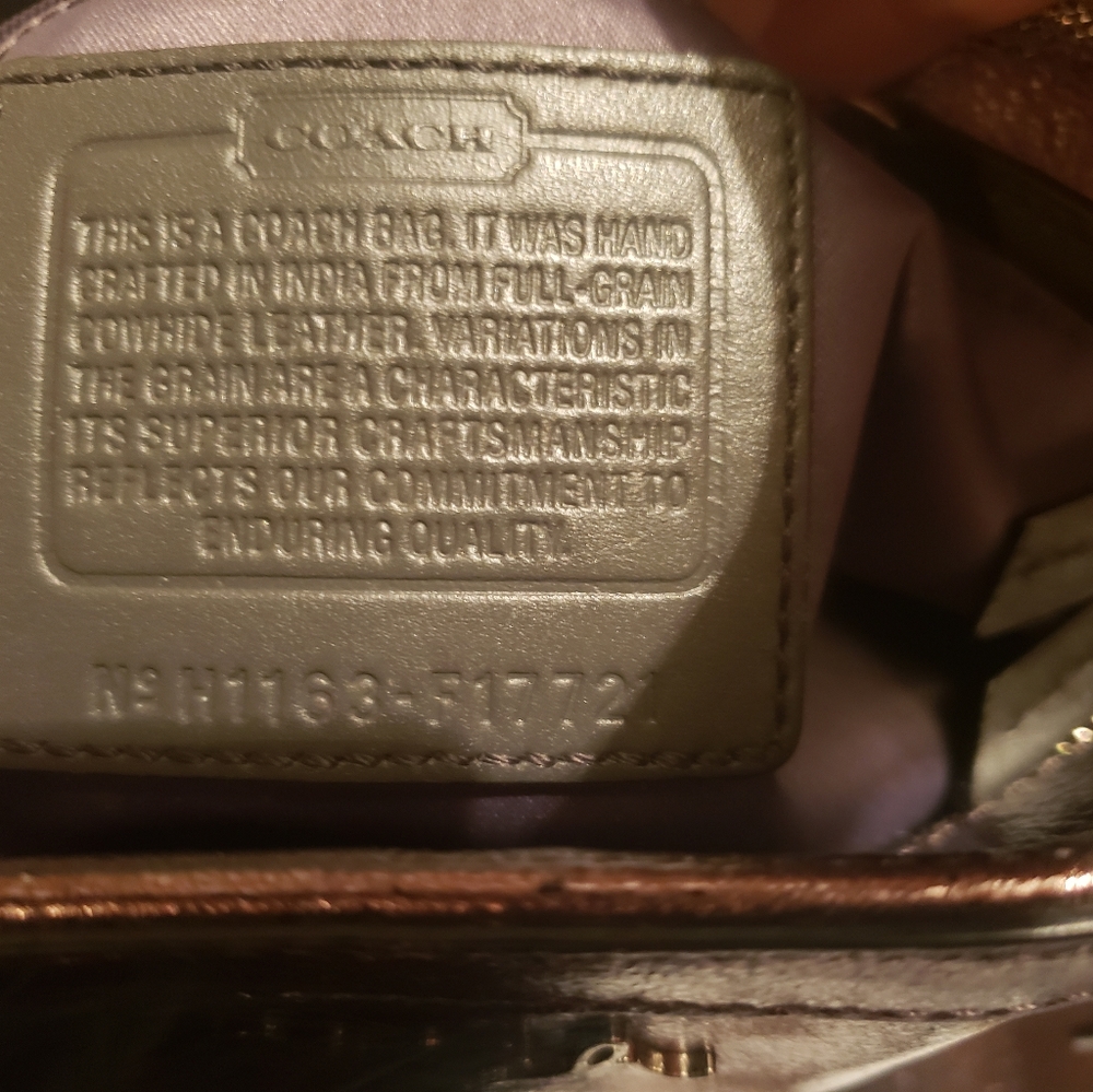 Coach purse - Picture 2 of 5